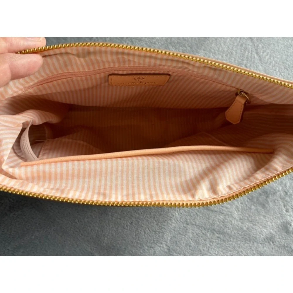 Nanette Lepore Woven Straw Vegan Leather Gold Chain Shoulder‎ Bag Classic Peach